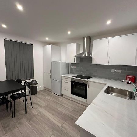 Modern Central London Room Zone1 Екстериор снимка