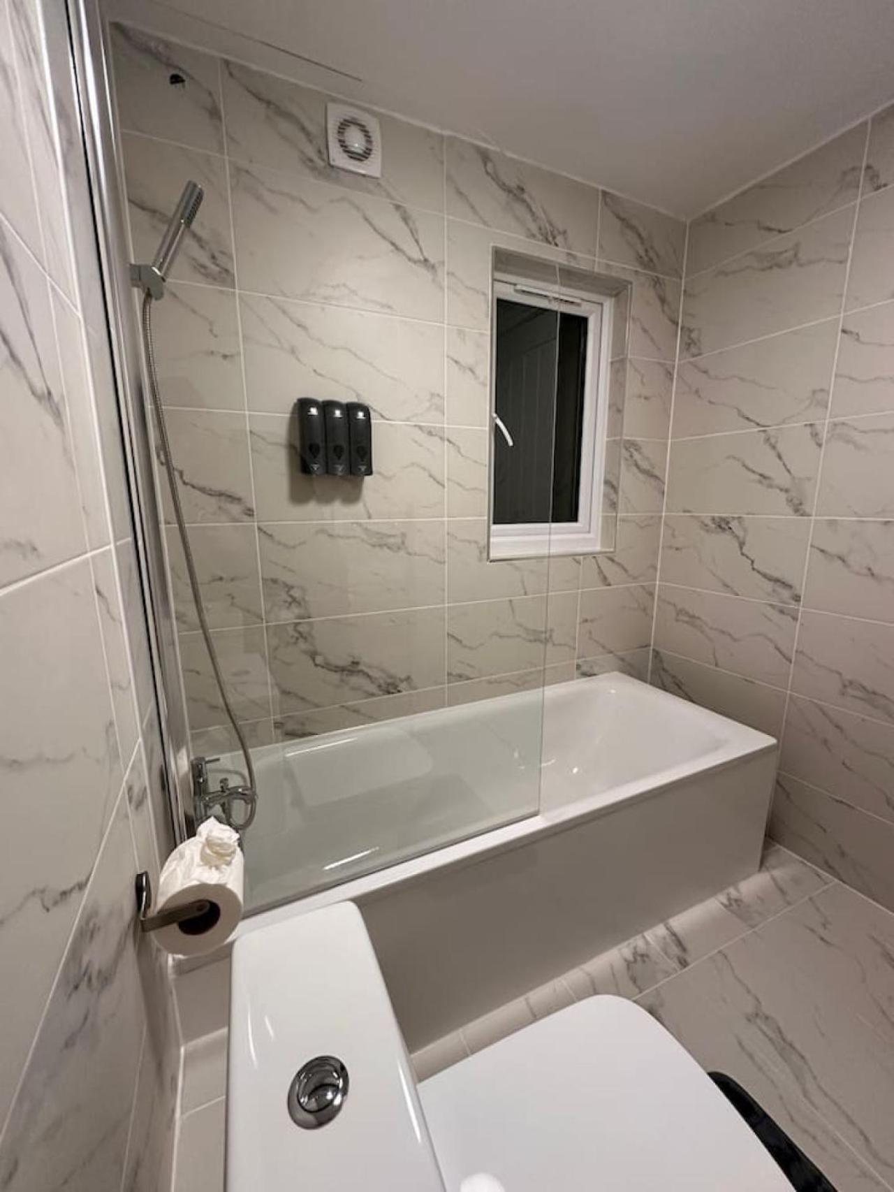 Modern Central London Room Zone1 Екстериор снимка